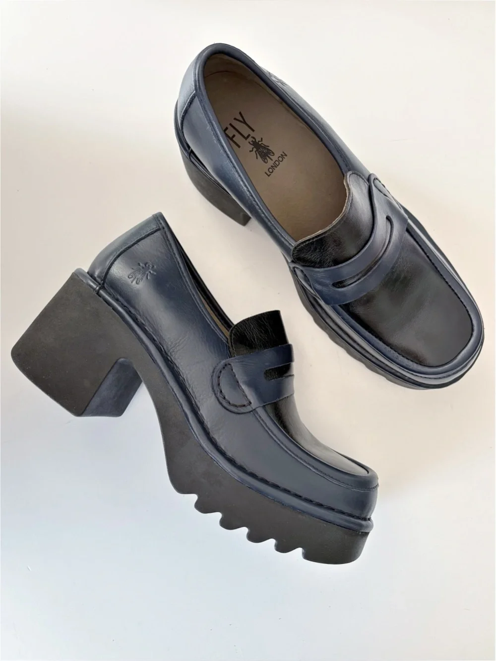 Fly London‎ || Muly Chunky Heeled Penny Loafer Two Tone Black Navy 40